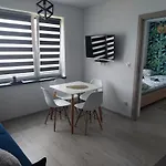 Happy House * Zator