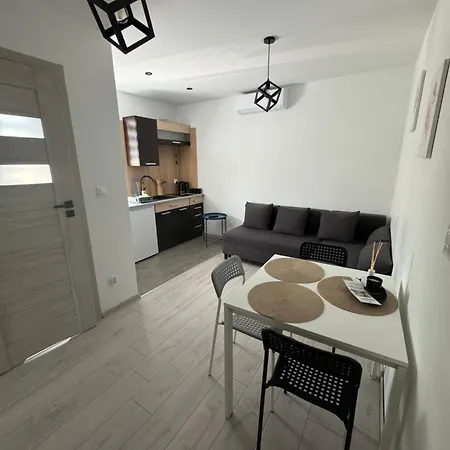 Happy House *