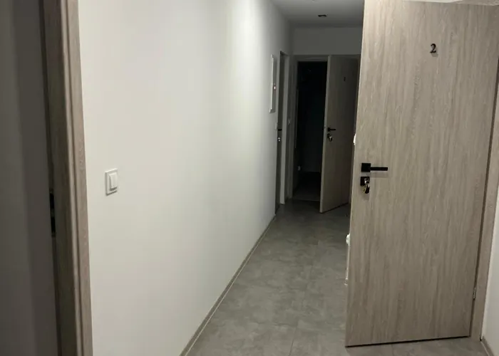 Happy House * زاتور