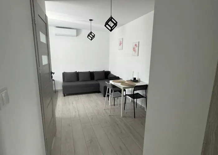 Happy House * زاتور